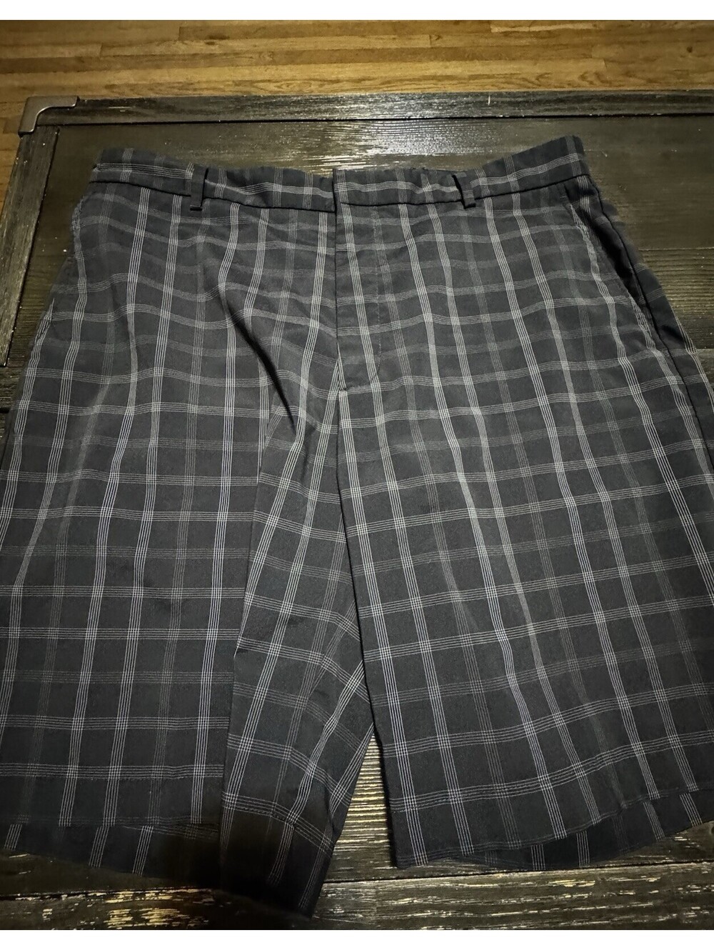 Walter Hagen Golf Shorts Men’s 36 Gray Windowpane Plaid Stretch Flat Front